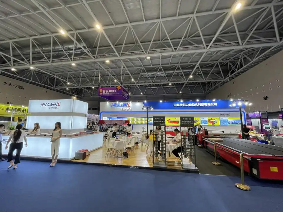 Glass deep cutting machines Glass deep cutting machines