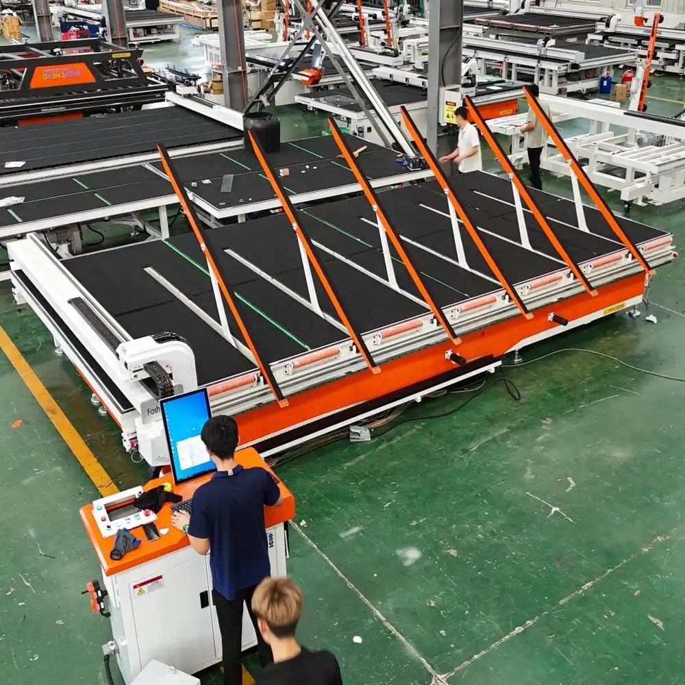 Auto glass cutting line machines Auto glass cutting line machines