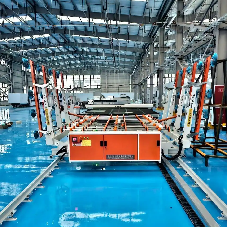 Automatic shaped glass cutting machine Automatic shaped glass cutting machine